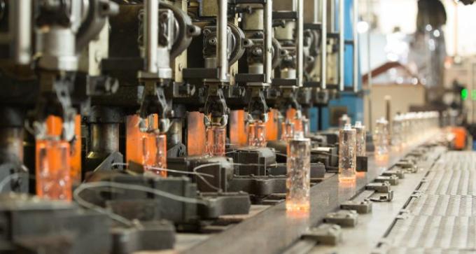 Desain Terbaru Round Square Glass Bottle Lini Produksi Botol Parfum 3